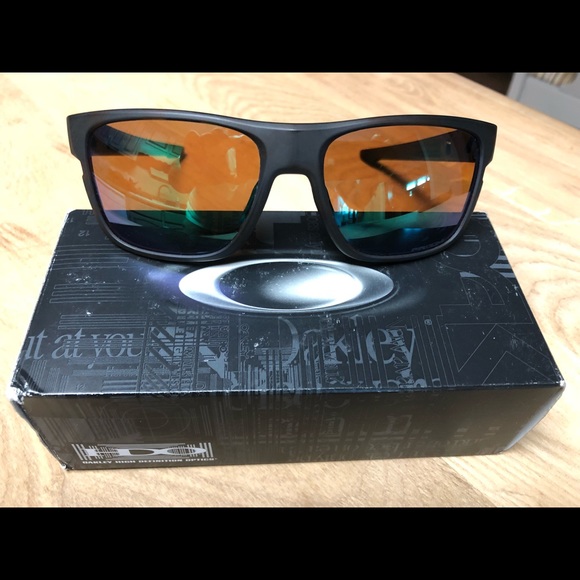 Oakley Crossrange - Picture 2 of 4